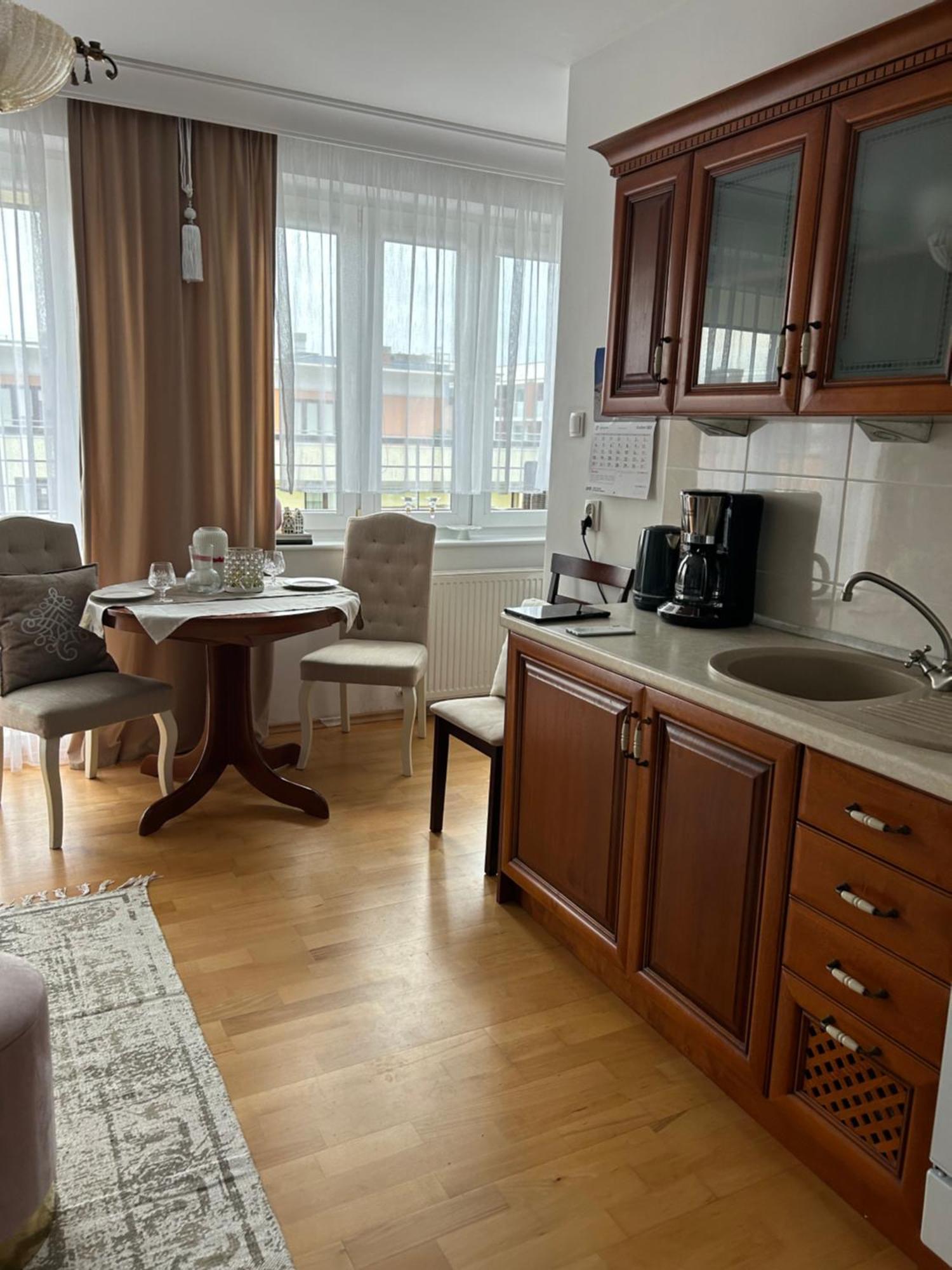 Unique Beige & Gold Apartments Kolberg Exterior foto
